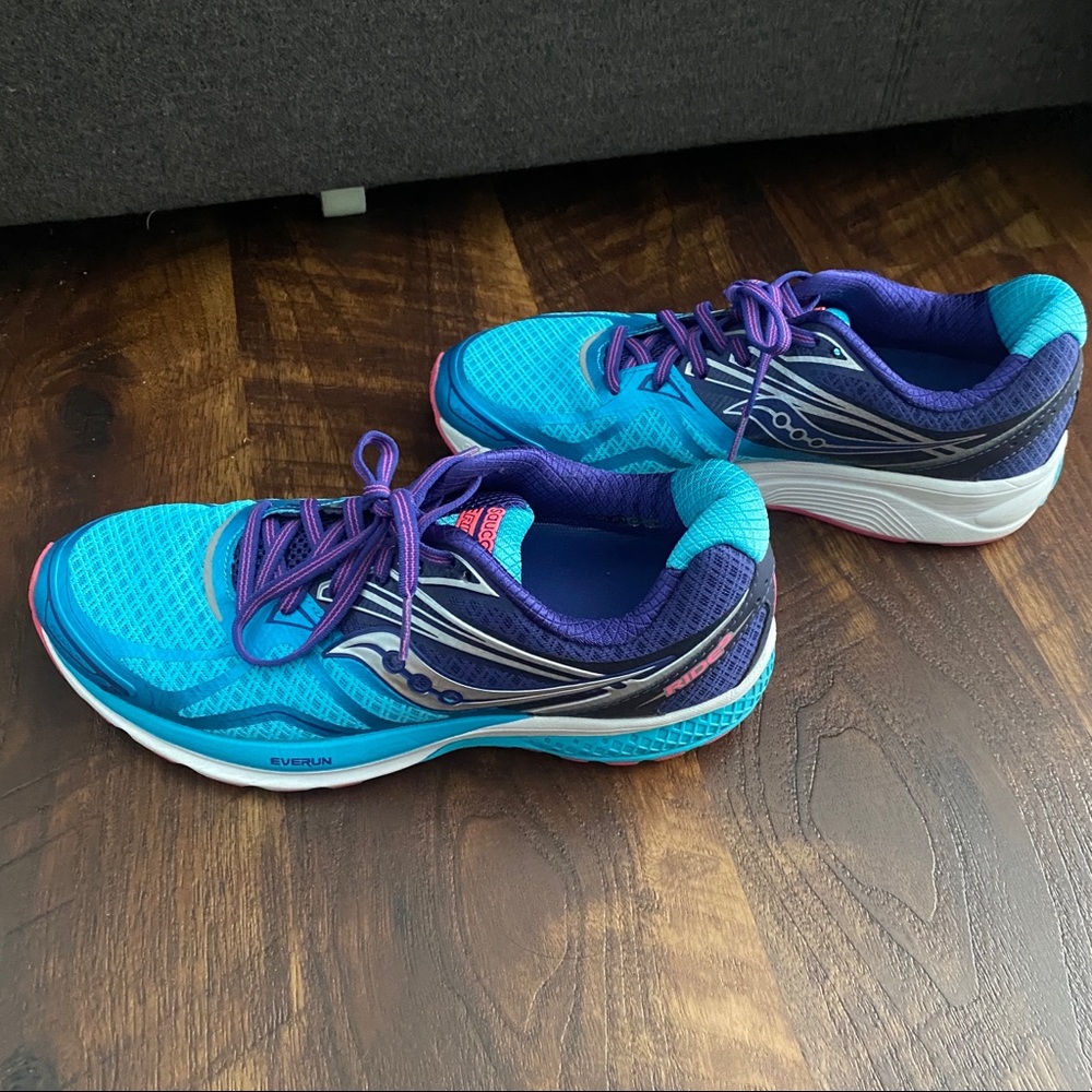 Saucony running shoes